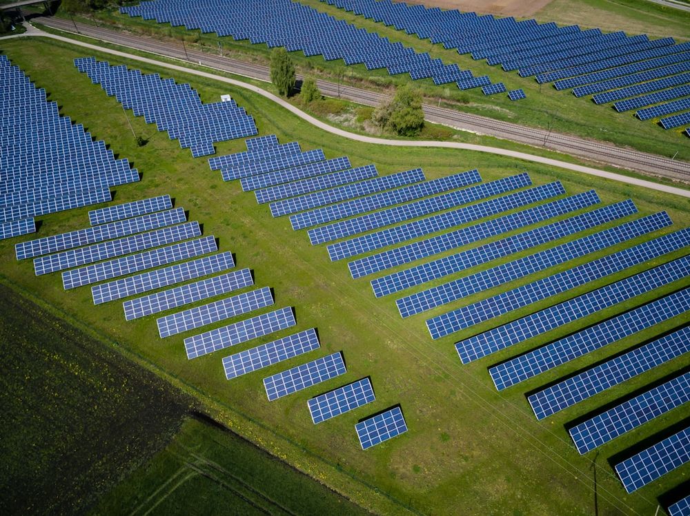 Activo de generación solar — imagen referencial
